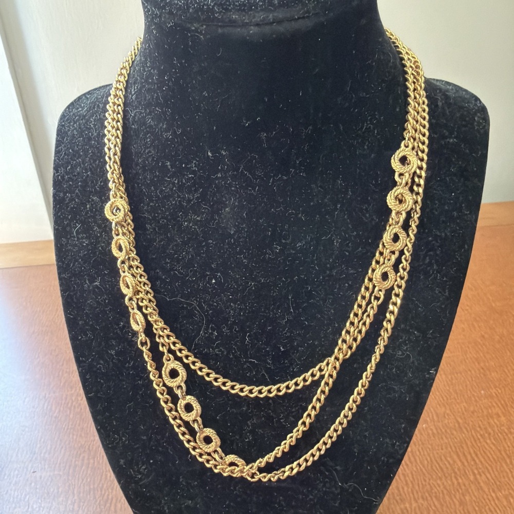 Vintage Monet Gold Tone Opera Length Necklace Rope Style Circles 1970's Signed